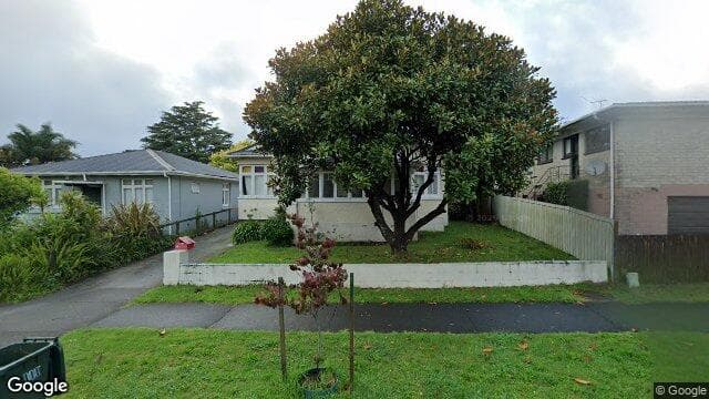 6 Duncan Avenue