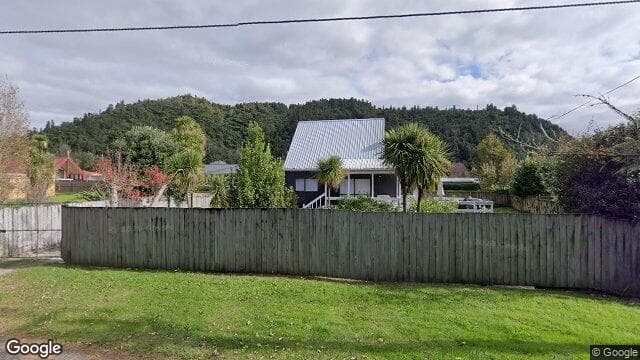 4 Lake Okataina Road
