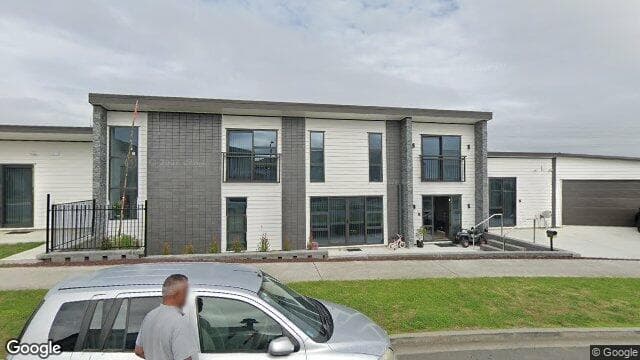 8 Rossbeg Lane