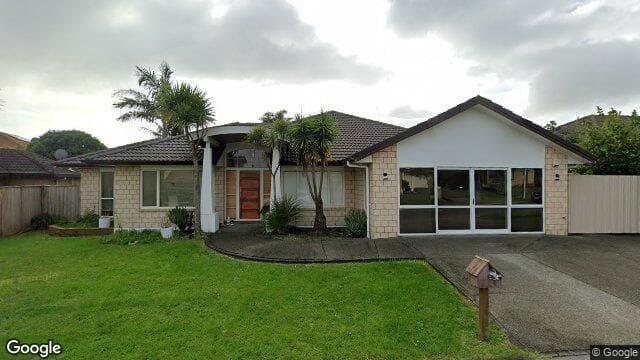 4 Willowbank Close