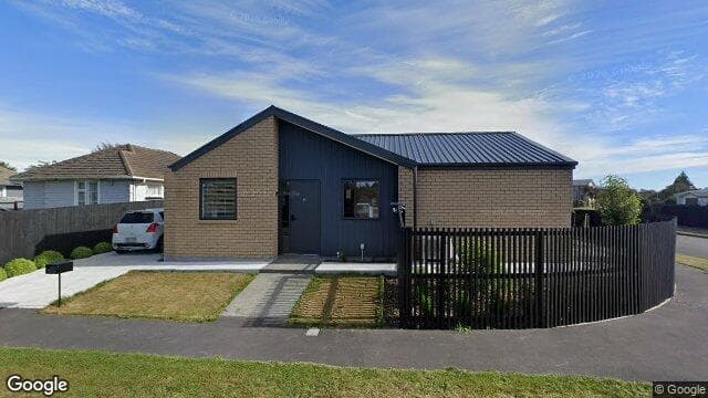 24 Taurima Street