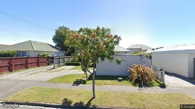8 Coniston Avenue