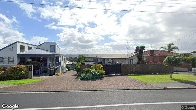 2/48 Sunset Road