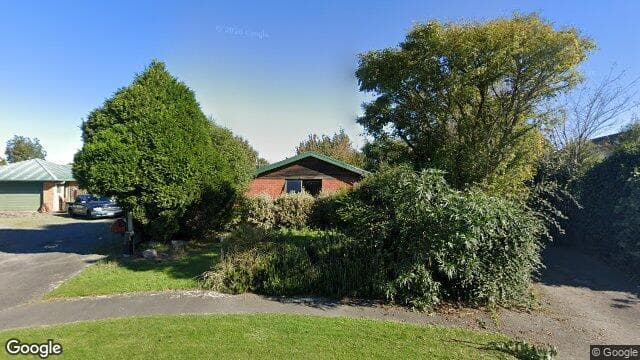 Street view of 19 Devon Crescent