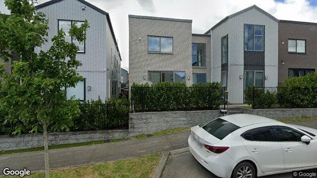 8 Skua Road