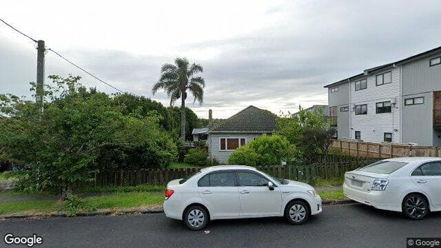 48 Astley Avenue