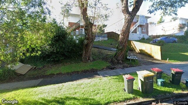 Street view of 1/32 Simkin Avenue