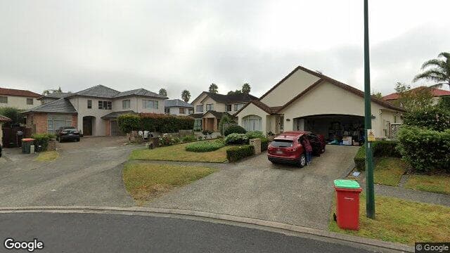 23 Carousel Crescent