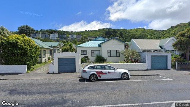 70 Derwent St