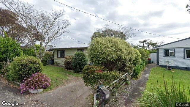 13D York Cres