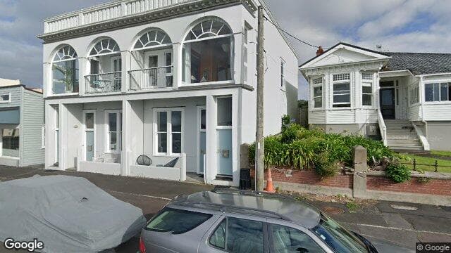 39A King Edward Parade