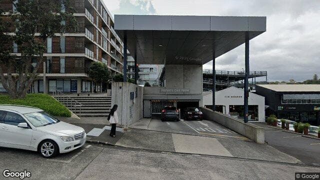 Street view of 601/8 Nugent Street
