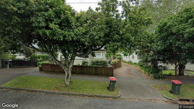 61 Shackleton Road