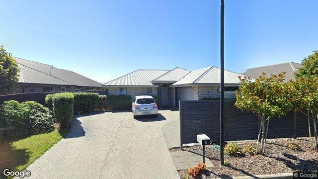40 Little Oaks Drive