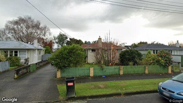 33 Kettle Avenue