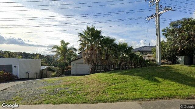 Street view of 941 East Coast Road