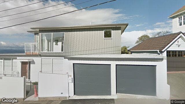 27 Salamanca Road