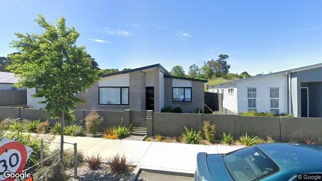 40 Karearea Avenue