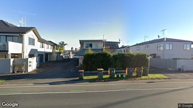 Street view of 1157 Victoria Street