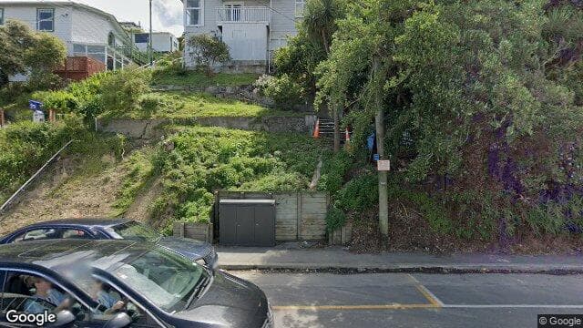 10 Queens Drive