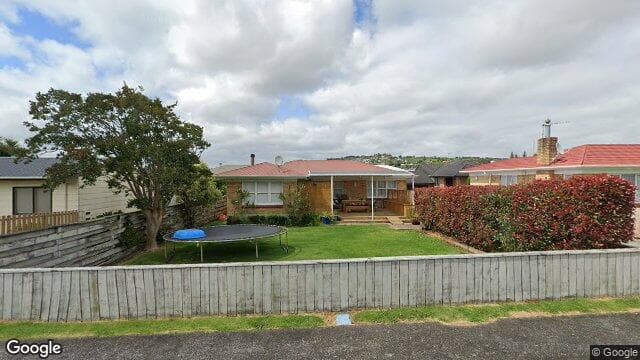6 Russell Avenue