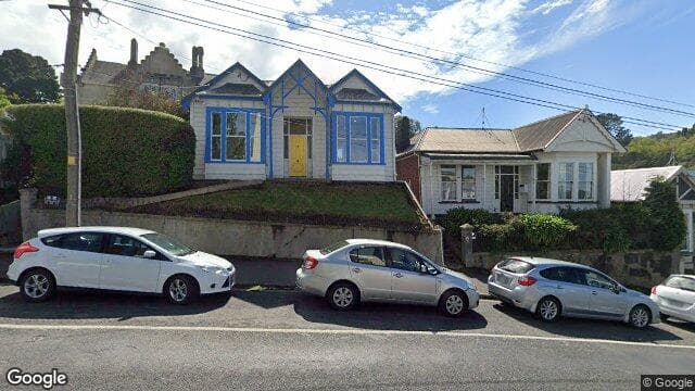 Street view of 126 Dundas Street