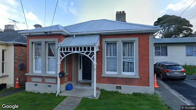 Street view of 35 Carlyle Street