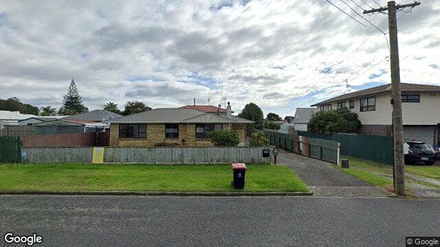 6 Stawell Avenue