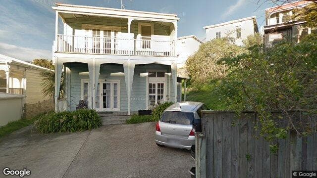 4 Oak Grove