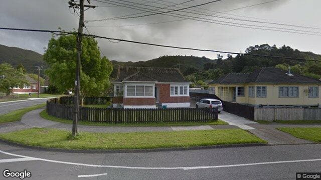 114 Waddington Dr