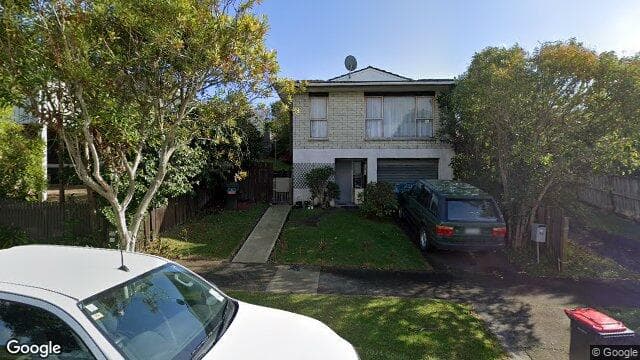 8B Caulton Street