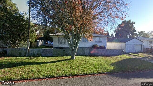 15 Ross Road