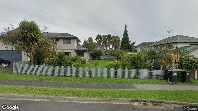 33 Kinleith Way