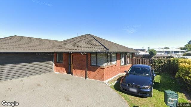 6 Lacebark Lane