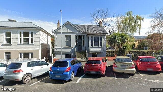 Street view of 402 Leith Street