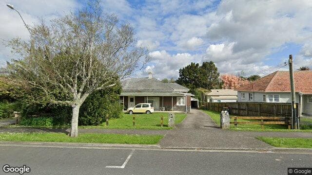 Street view of 3/7 Coles Crescent