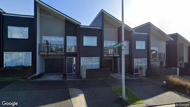 4 Makura Rd