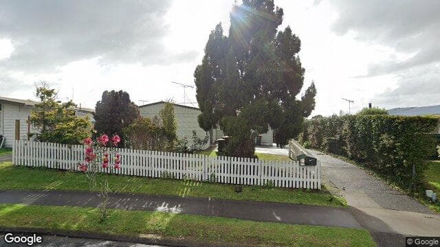 27A Ennis Avenue