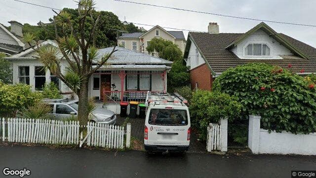 4/144 Forbury Road