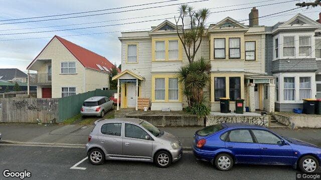 Street view of 10 Clyde Street
